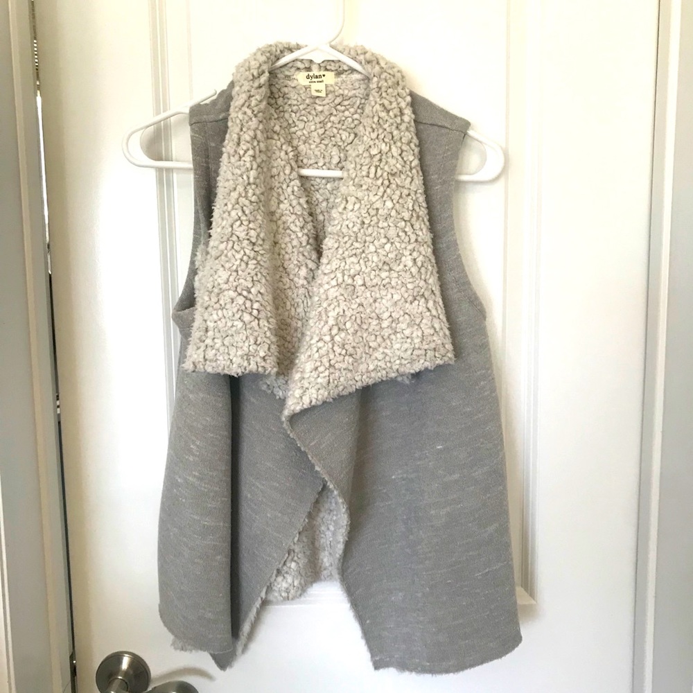Dylan open knit Sherpa vest
